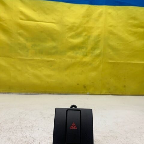 13 14 15 16 Mazda Cx-5 Hazard Switch Emergency Button OEM KD45664H0